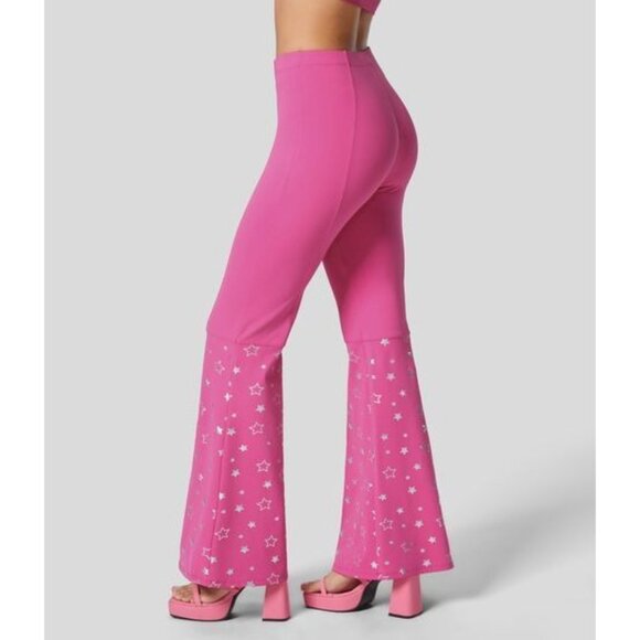 Halara Flared Leg High Waisted Pants Star Print Bubblegum Pink Size S NWT - Picture 1 of 10